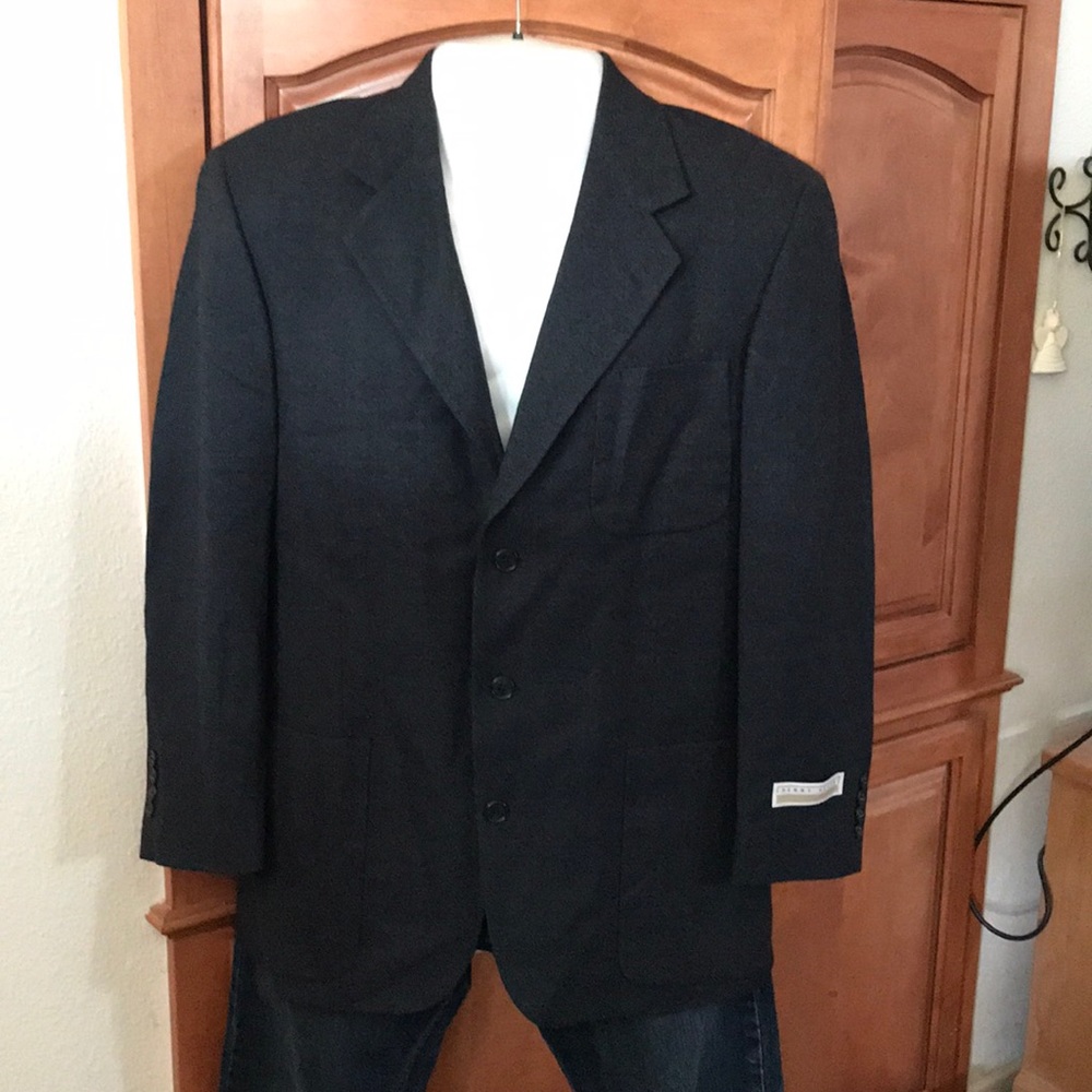 Perry Ellis Wool Sports Coat